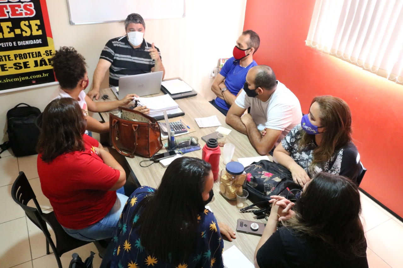 Foto 2 — Aprovados no Concurso Público alcançam importante vitória